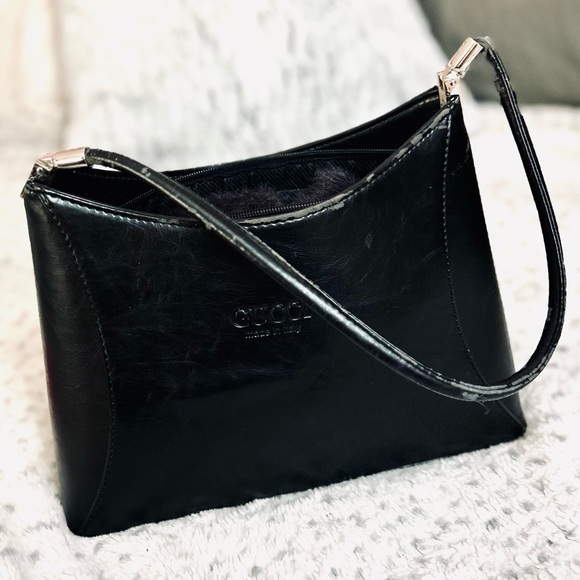 Vintage Gucci Black Leather Shoulder Bag – Made in Italy - Picture 3 of 12